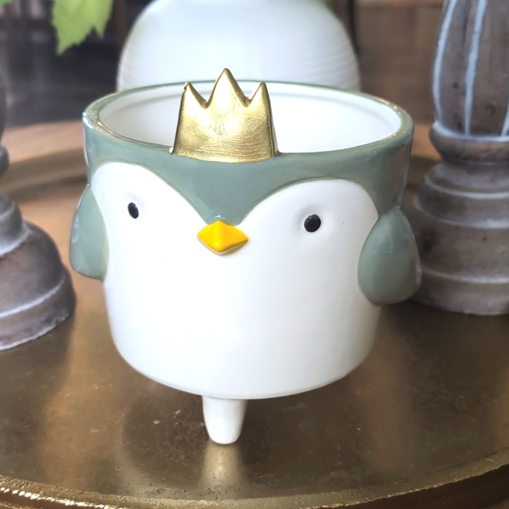 Penguin planter